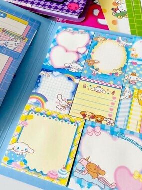 Sanrio Kawaii Notebook Memo
Book With Multiple Size Pads NEW